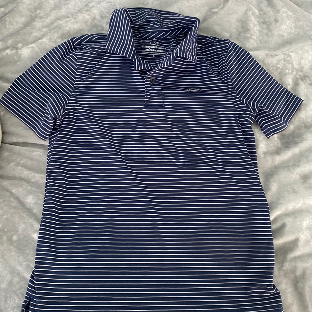 Vineyard Vines performance polo